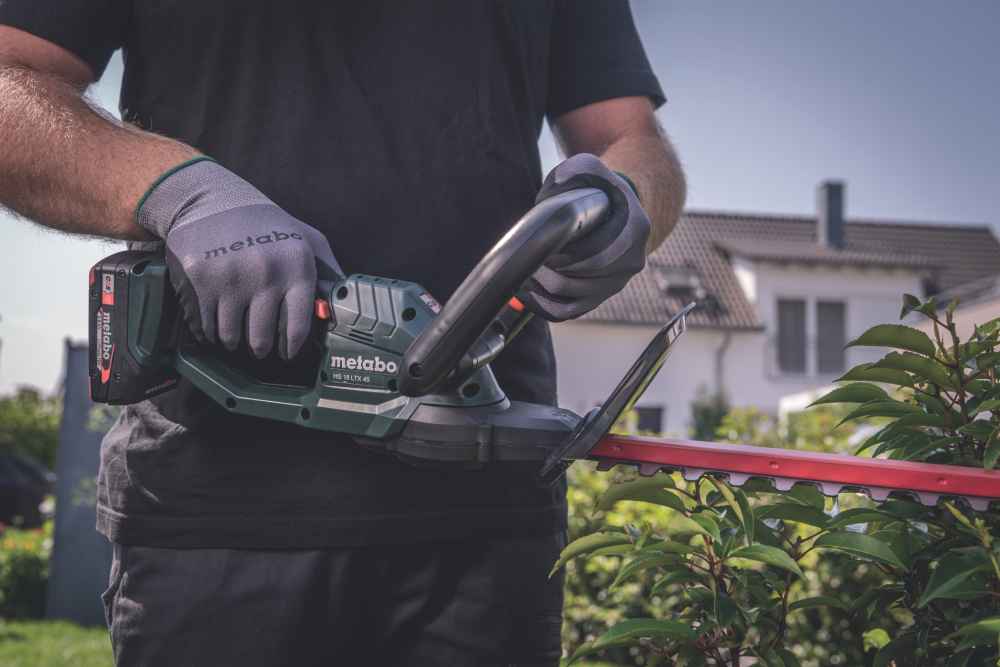 Metabo HS 18 LTX 55 18-Volt-Akku-Heckenschere, neues Modell